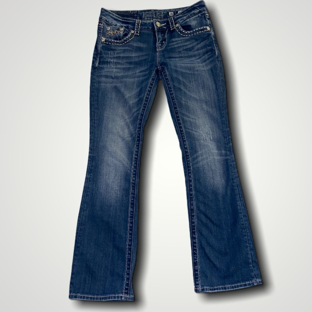 Miss Me Easy Boot low jeans embroidered distressed